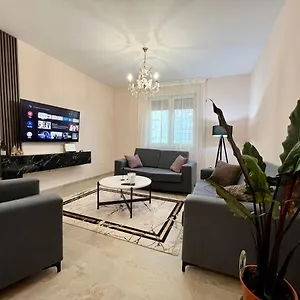  Apartment In City Centre Delux