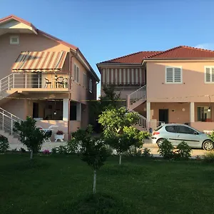 Vila Islami Vendégház